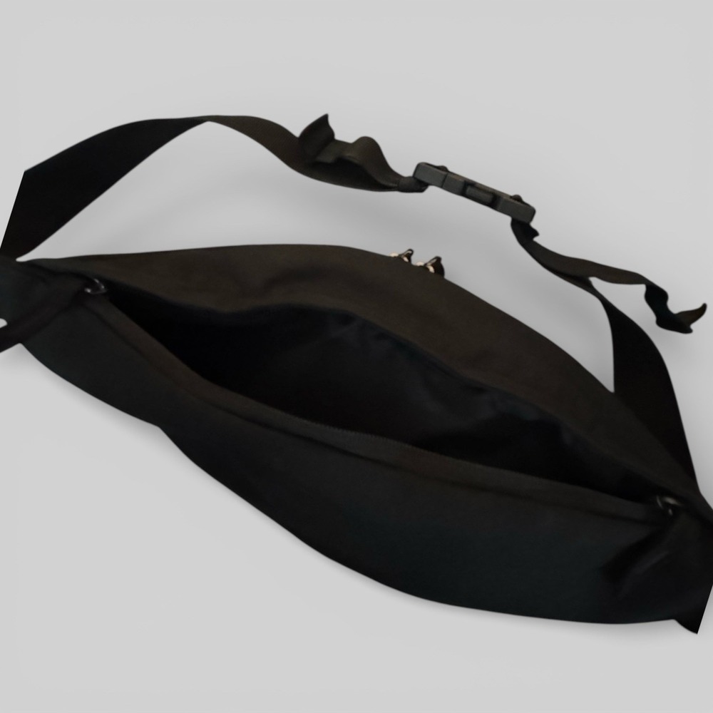 Nike Heritage Crossbody Waistpack Unisex Bag Black Size 3 L - Picture 9 of 9